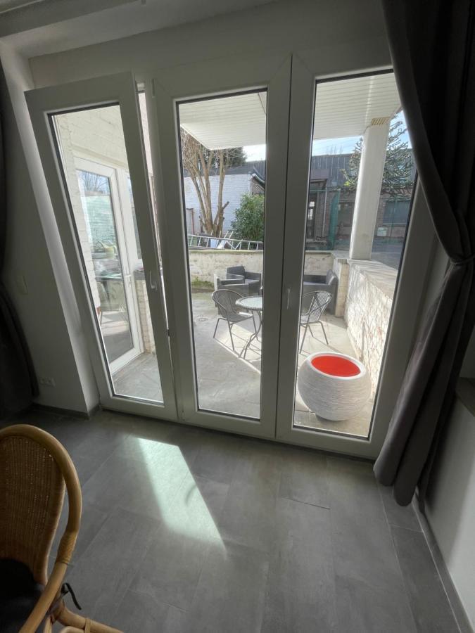 Appartement Avec Exterieur A Proximite De Liege Herstal Exteriér fotografie
