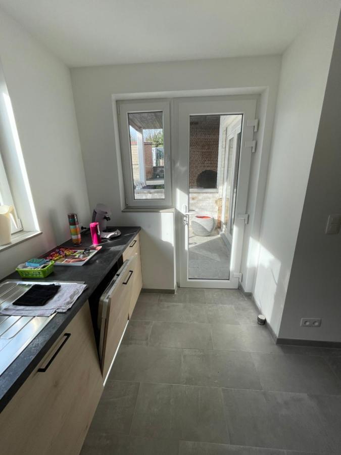 Appartement Avec Exterieur A Proximite De Liege Herstal Exteriér fotografie
